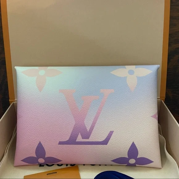 SOLD! Louis Vuitton Large Kirigami Sunrise Pastel - Picture 6 of 7